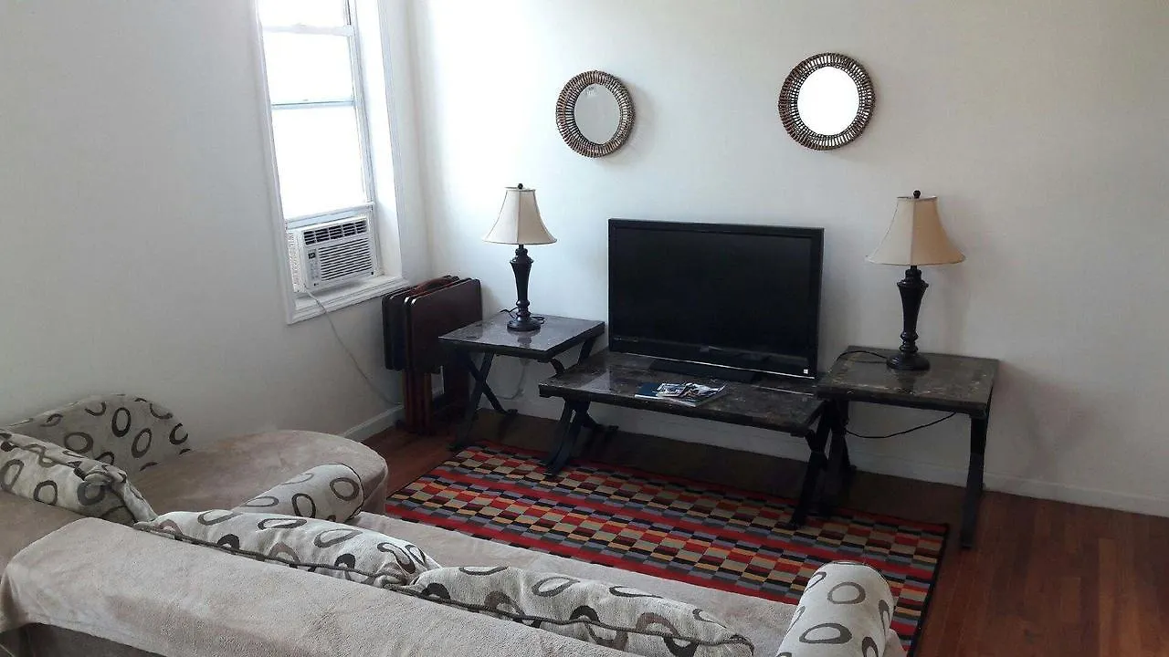 Rainbow Guesthouse New York